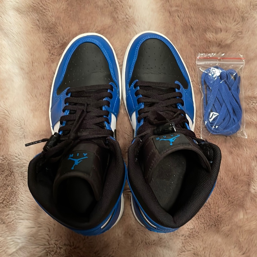 COPY - Excellent condition Jordan 1’s